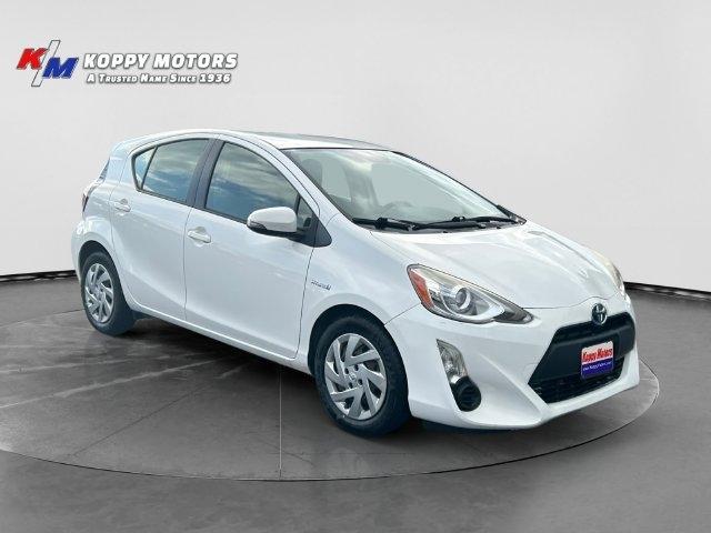 Toyota Prius c  2015