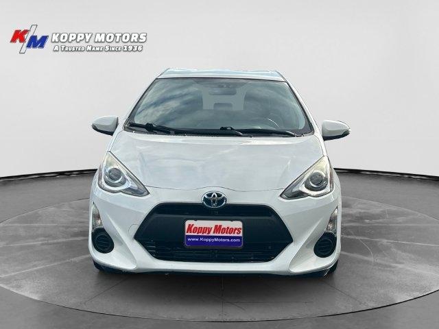 Toyota Prius c  2015