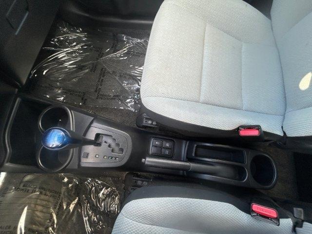 Toyota Prius c  2015