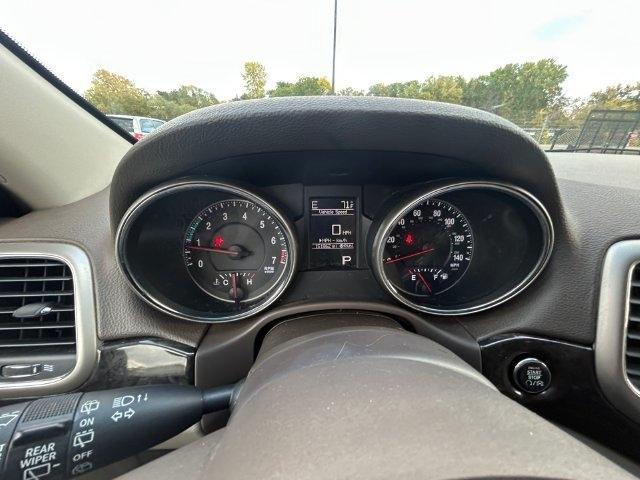 Jeep Grand Cherokee photo 3