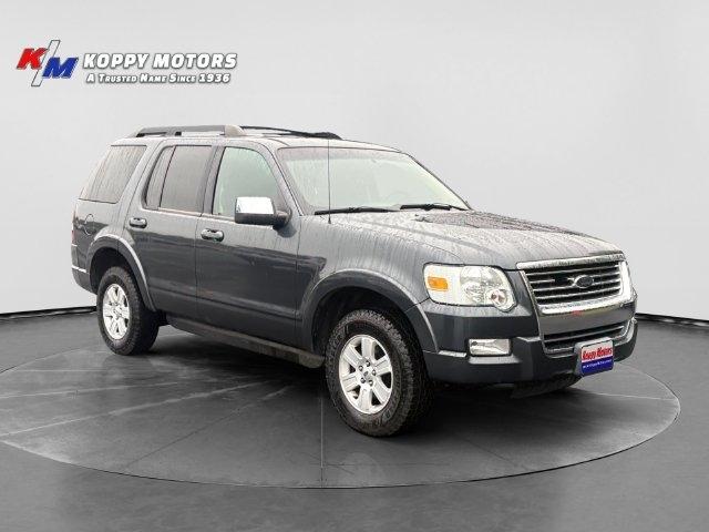 Ford Explorer photo 7