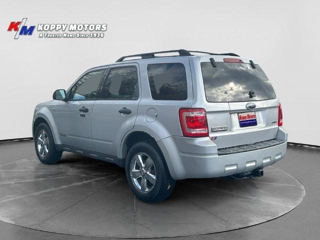 Ford Escape  2008