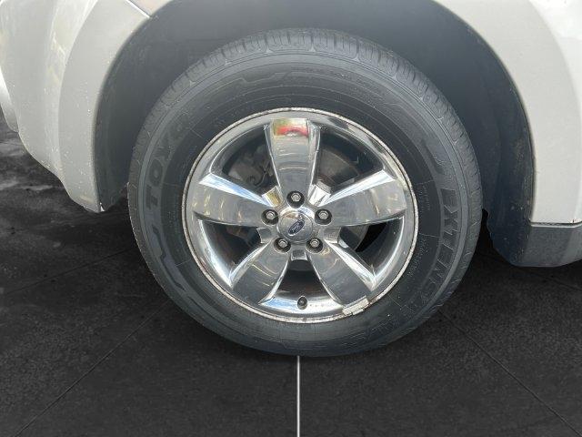 Ford Escape  2008