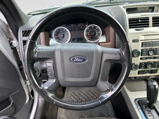 Ford Escape  2008