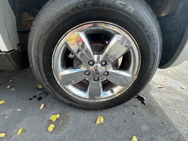 Ford Escape  2008