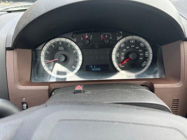 Ford Escape  2008
