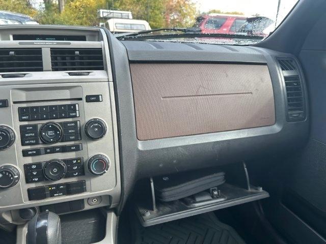 Ford Escape  2008