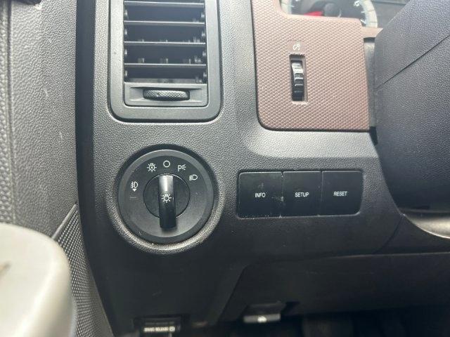 Ford Escape  2008