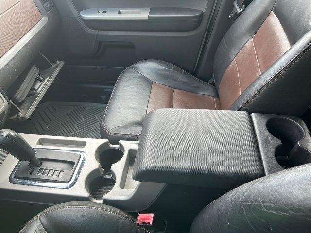 Ford Escape  2008