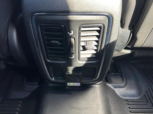Jeep Grand Cherokee  2021