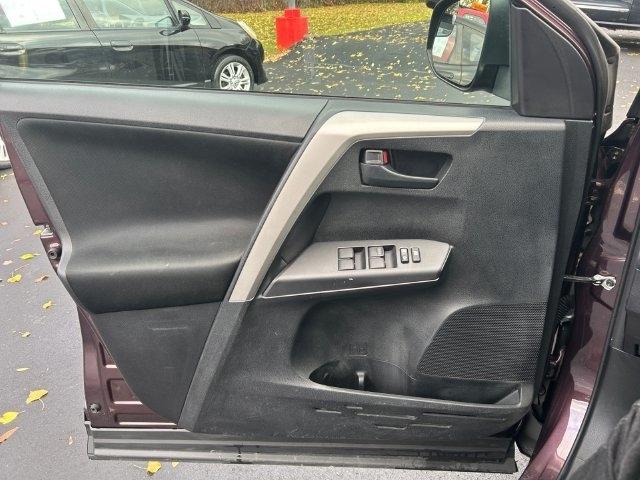 Toyota RAV4  2017