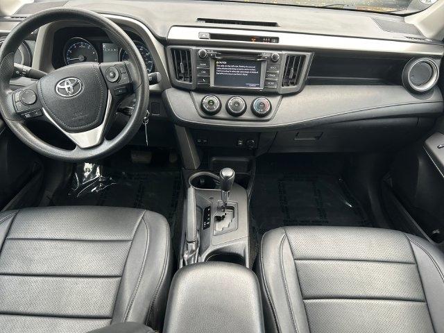 Toyota RAV4  2017