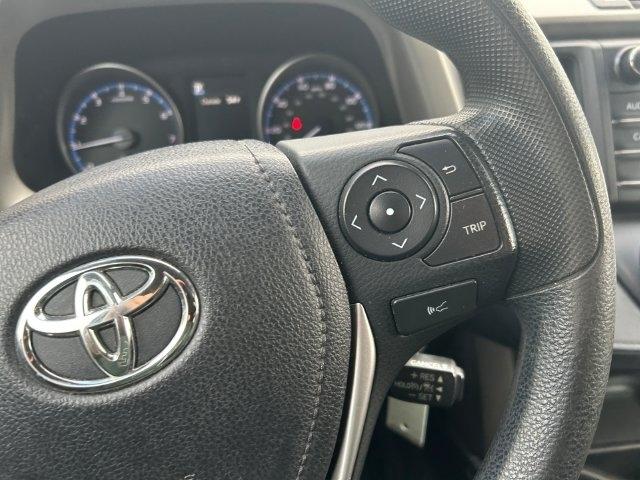 Toyota RAV4  2017