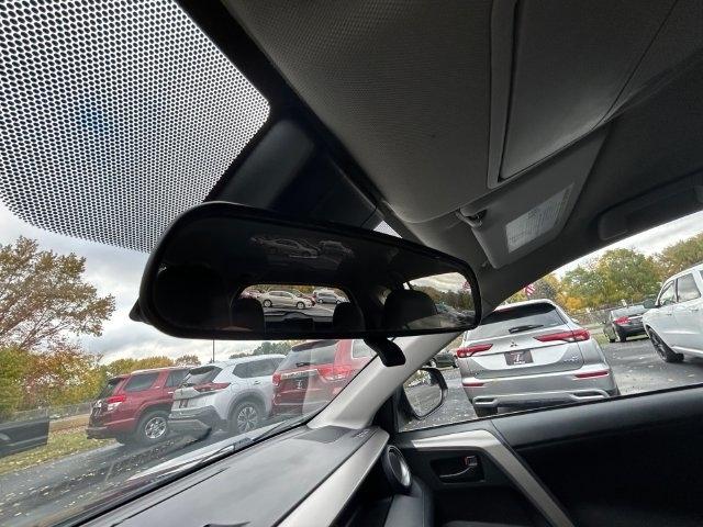 Toyota RAV4  2017