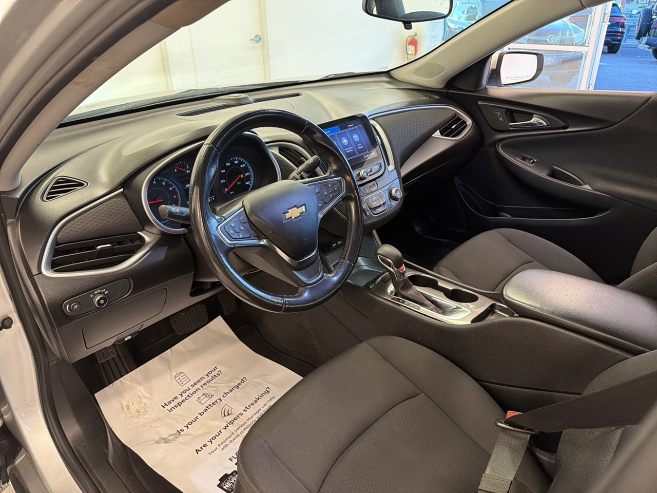 Chevrolet Malibu RS 2021