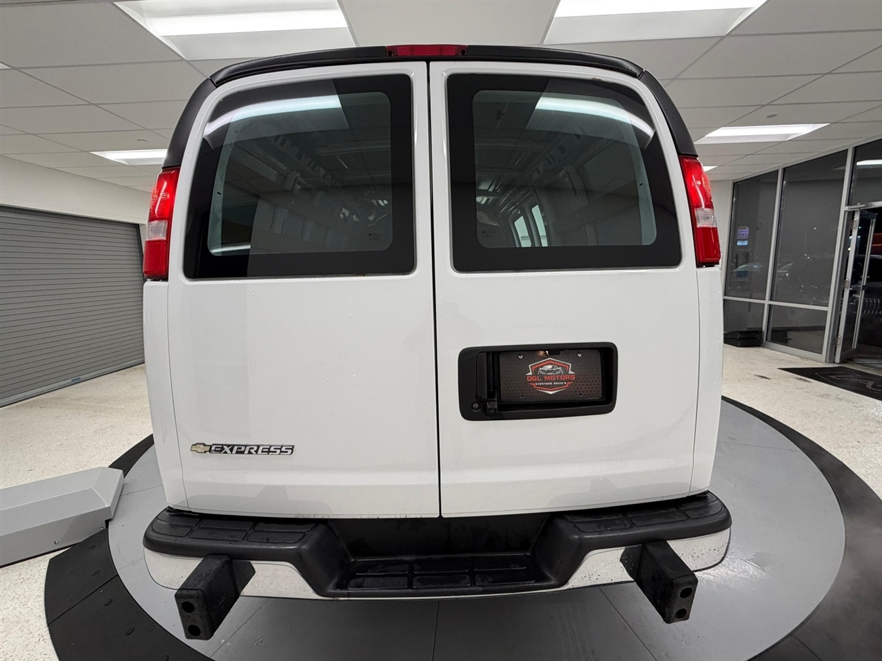 Chevrolet Express 2500 Cargo 2023