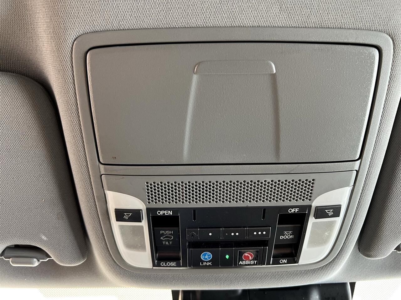2020 Acura MDX SH-AWD Technology photo 22