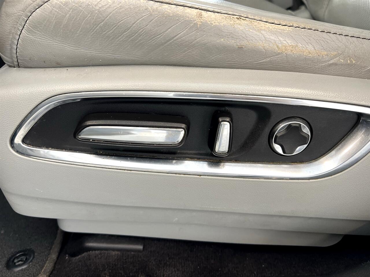 2020 Acura MDX SH-AWD Technology photo 33