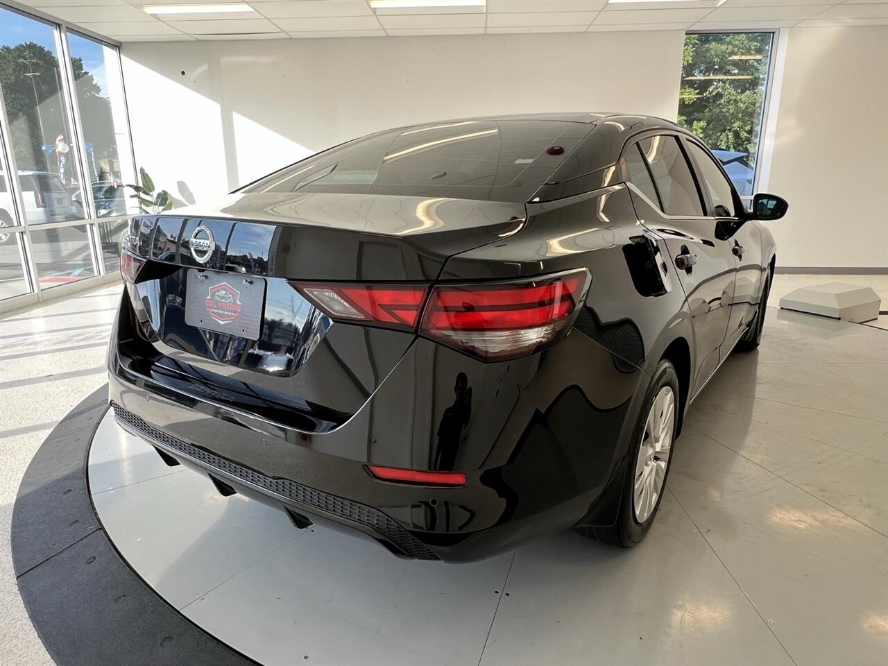 2023 Nissan Sentra S photo 4