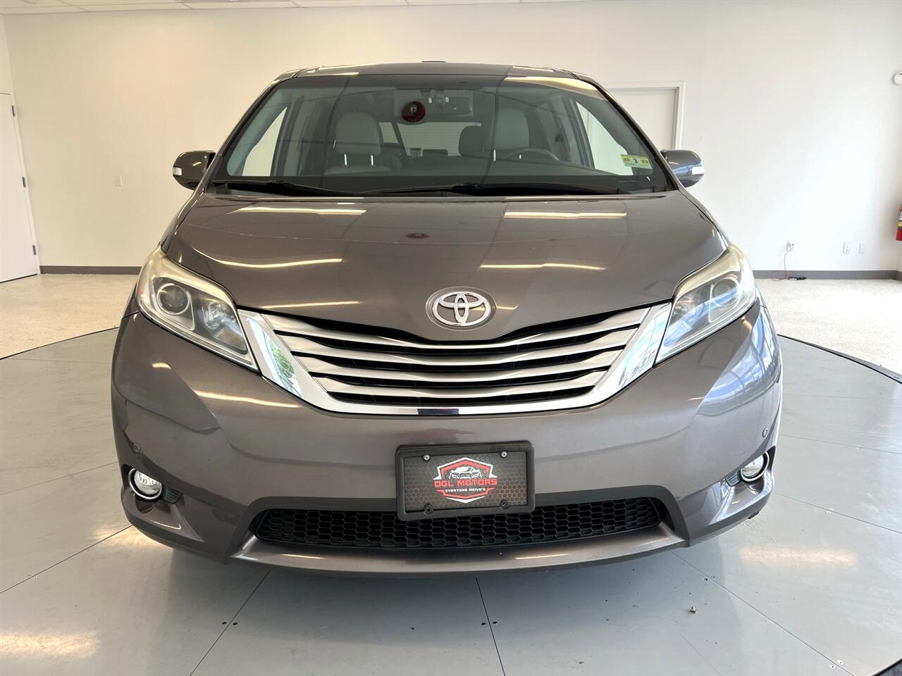 2016 Toyota Sienna