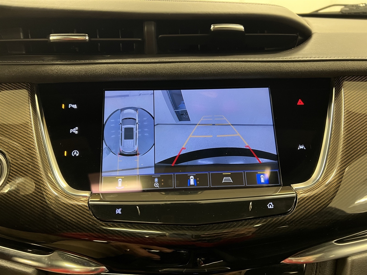 2022 Cadillac XT6 Premium Luxury photo 17