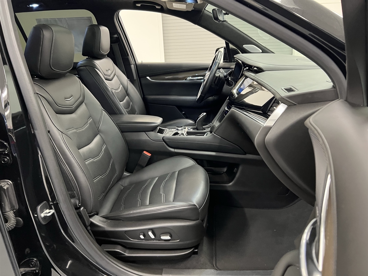 2022 Cadillac XT6 Premium Luxury photo 34