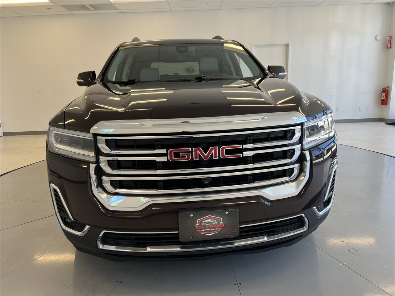 2020 Gmc Acadia SLT photo 2