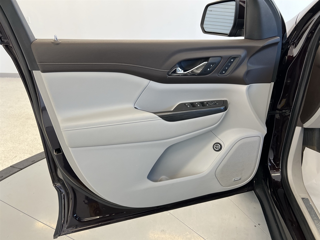 2020 Gmc Acadia SLT photo 23