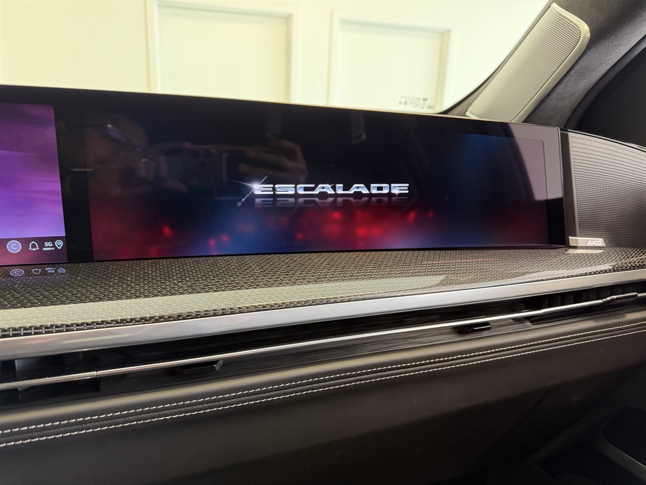 Cadillac Escalade ESV V 4WD 2025