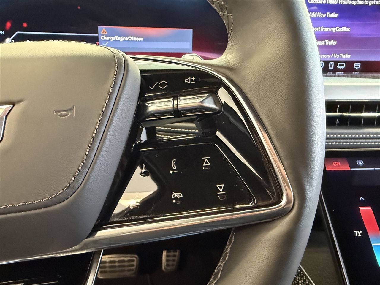 Cadillac Escalade ESV V 4WD 2025