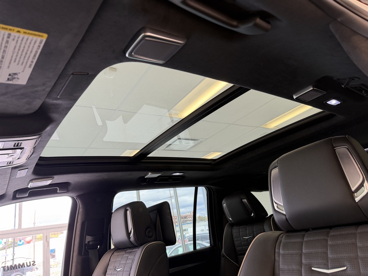 Cadillac Escalade ESV V 4WD 2025