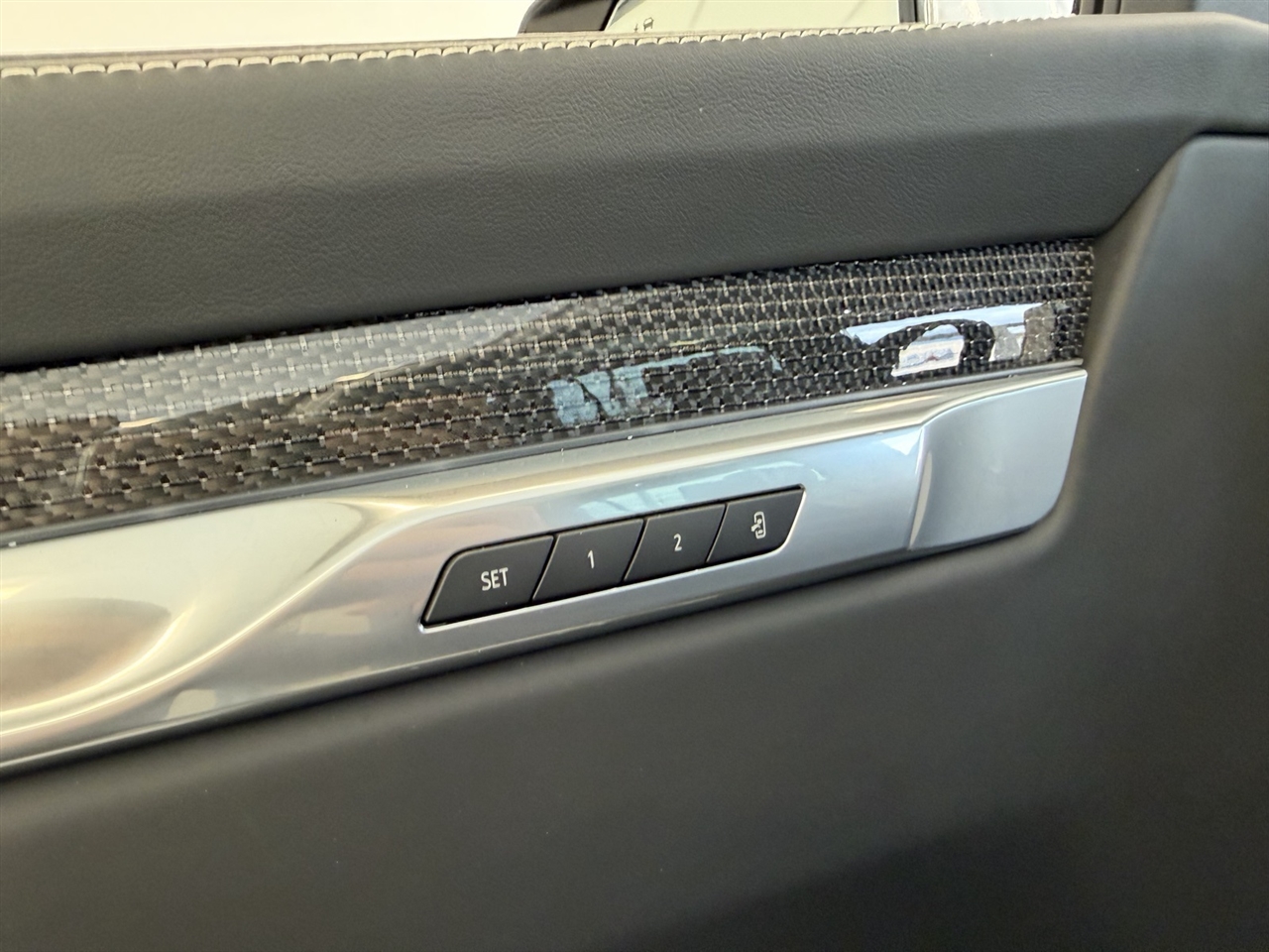 Cadillac Escalade ESV V 4WD 2025