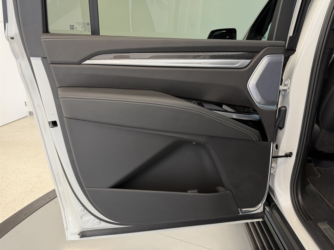 Cadillac Escalade ESV V 4WD 2025