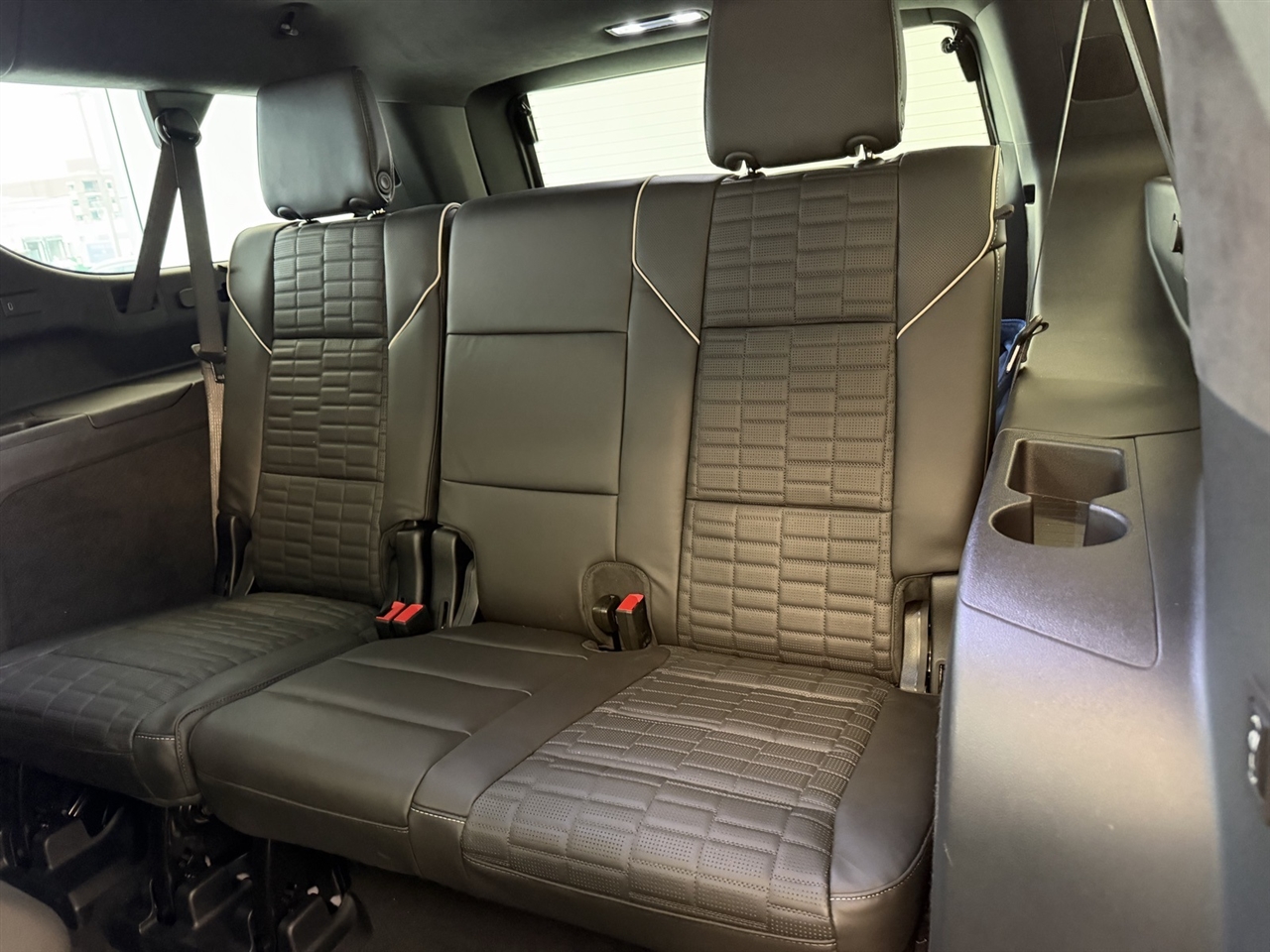 Cadillac Escalade ESV V 4WD 2025