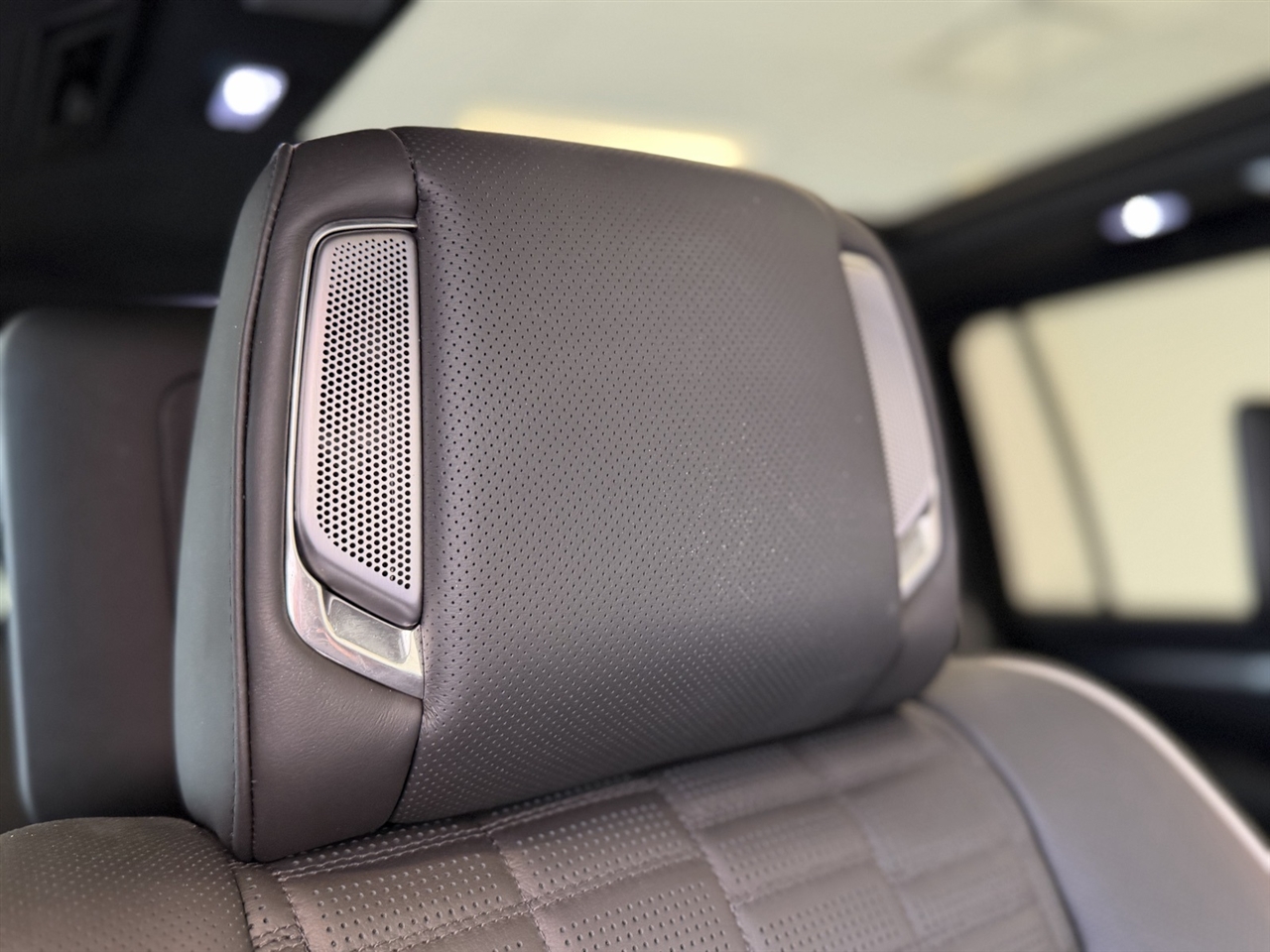 Cadillac Escalade ESV V 4WD 2025