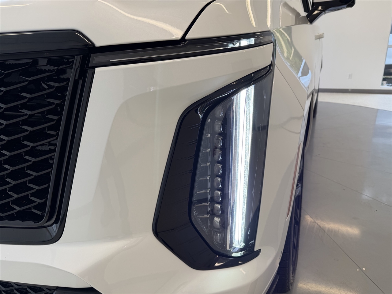 Cadillac Escalade ESV V 4WD 2025