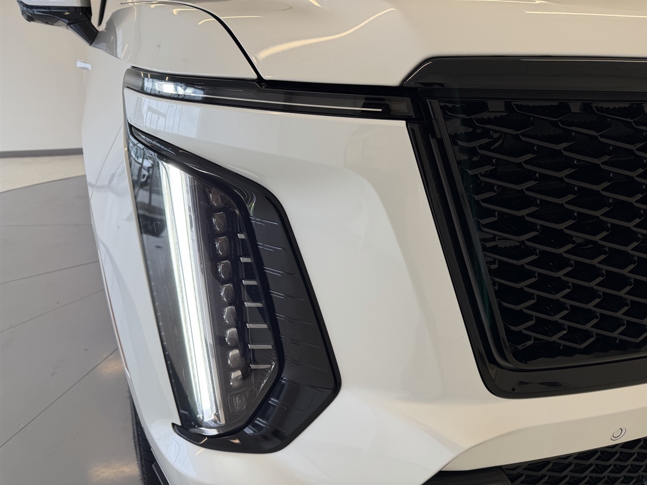 Cadillac Escalade ESV V 4WD 2025