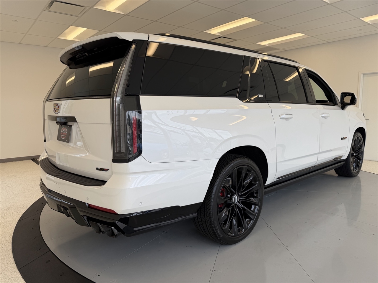 Cadillac Escalade ESV V 4WD 2025