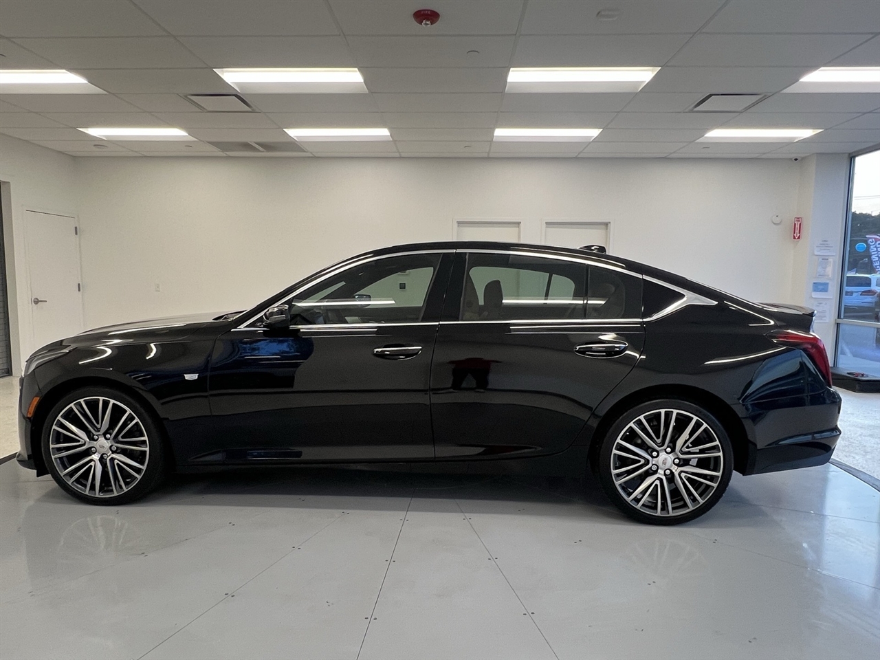 2020 Cadillac CT5 Premium Luxury photo 4