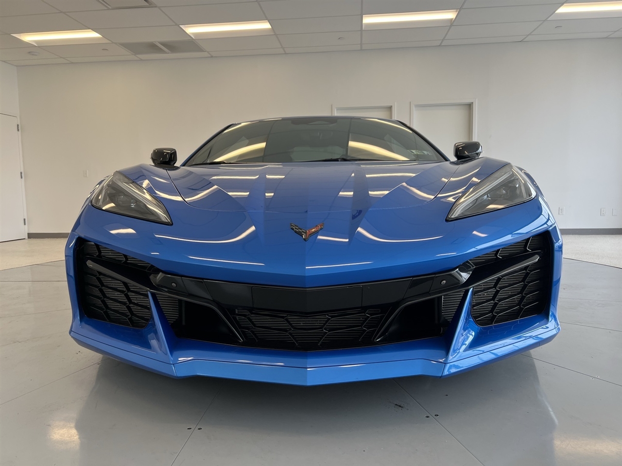 2024 Chevrolet Corvette Z06 Coupe 3LZ photo 2