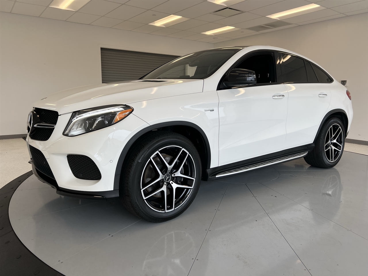 2019 Mercedes Benz GLE AMG 43 photo 3