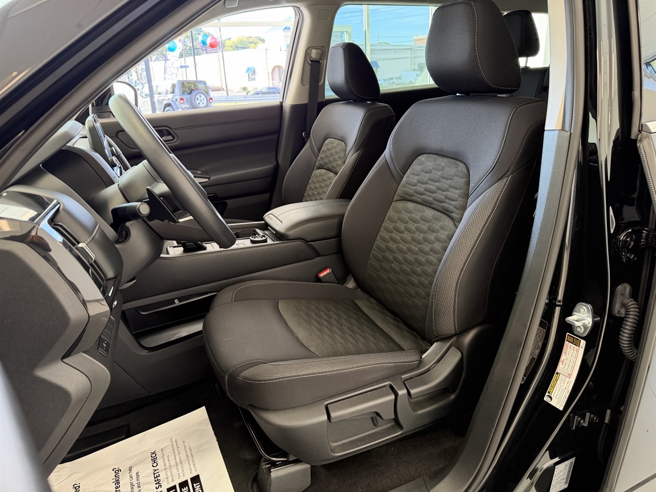 Nissan Pathfinder S 4WD 2024