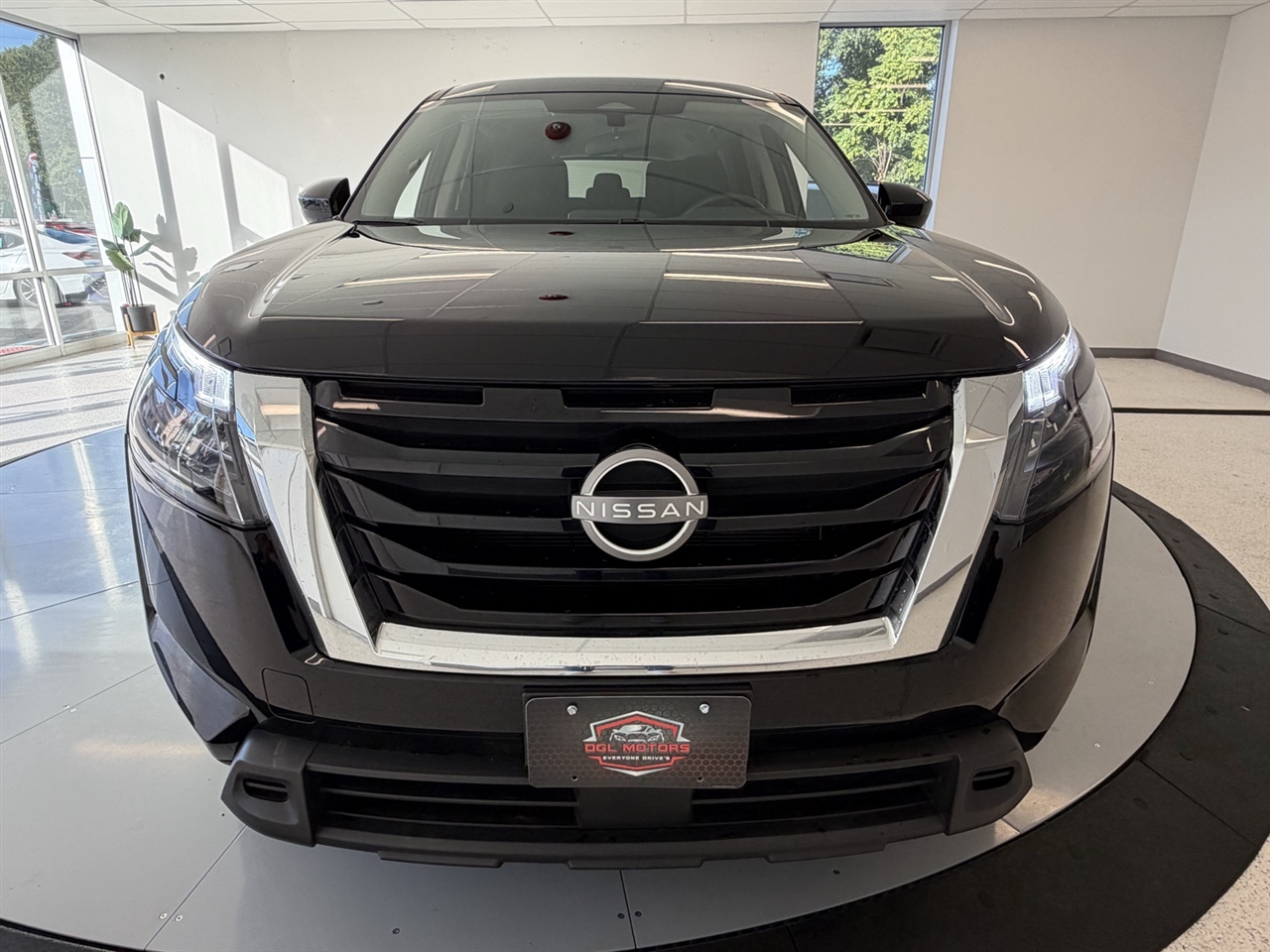 Nissan Pathfinder S 4WD 2024