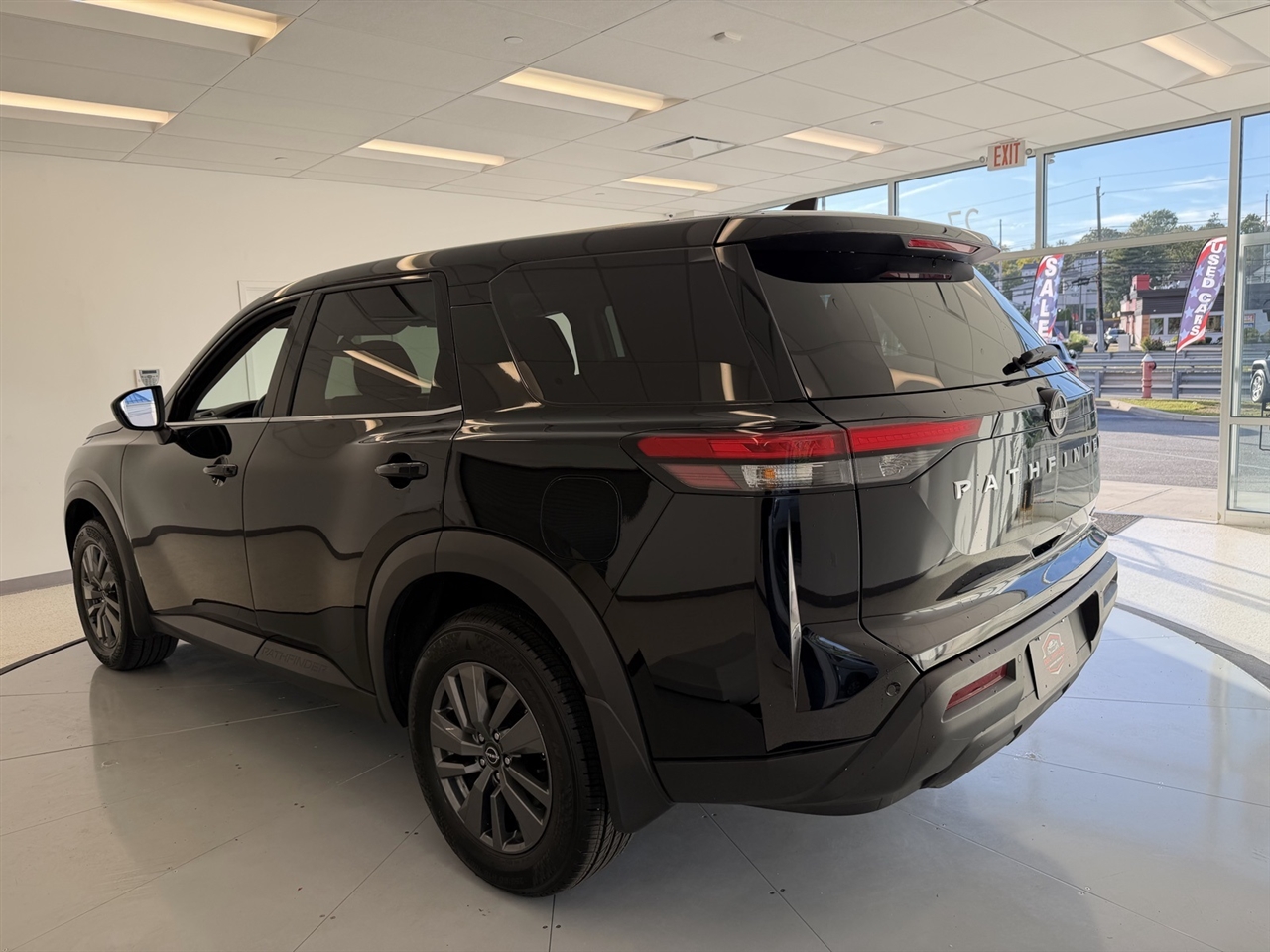 Nissan Pathfinder S 4WD 2024