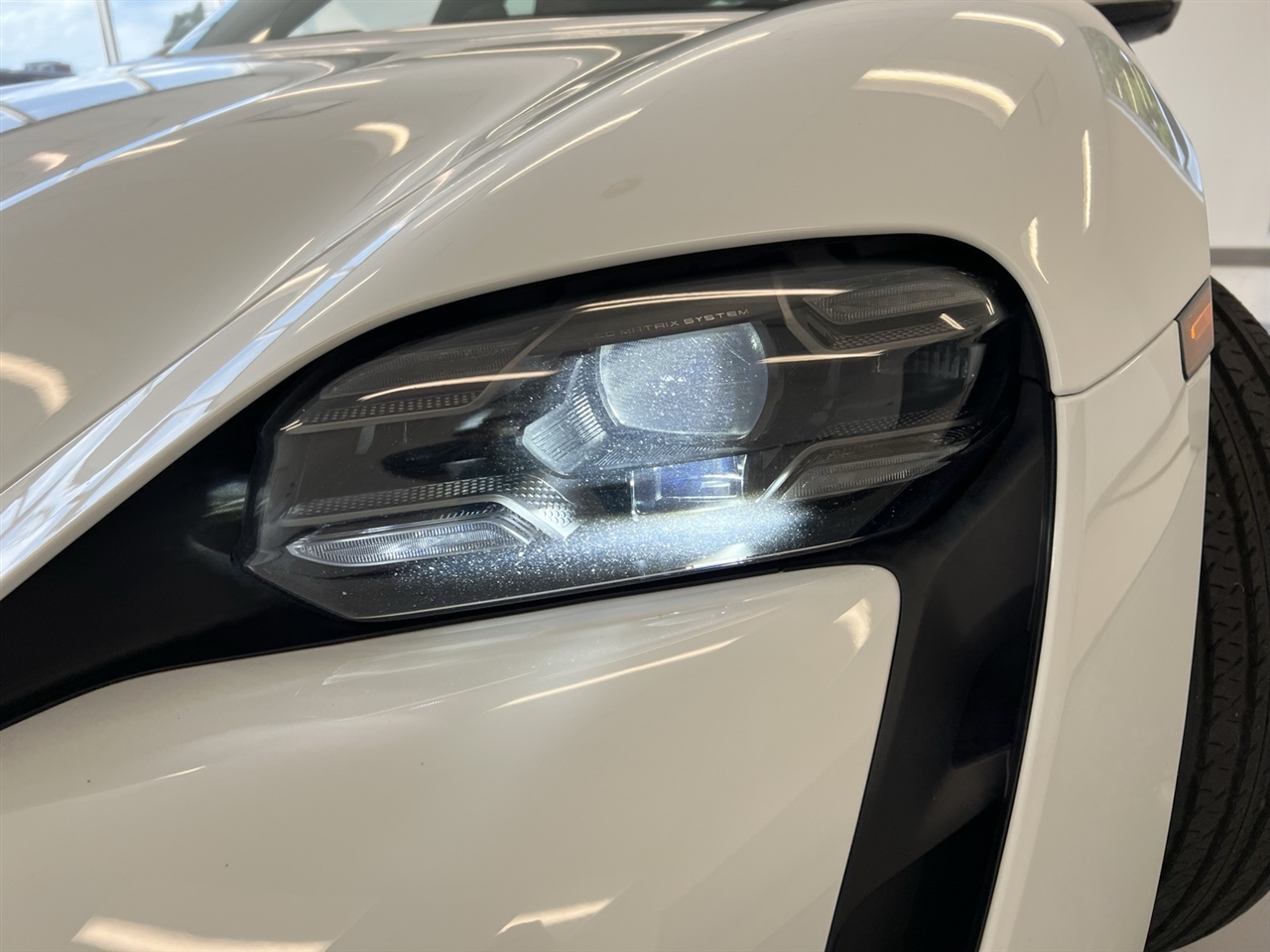 2021 Porsche Taycan 4S photo 40