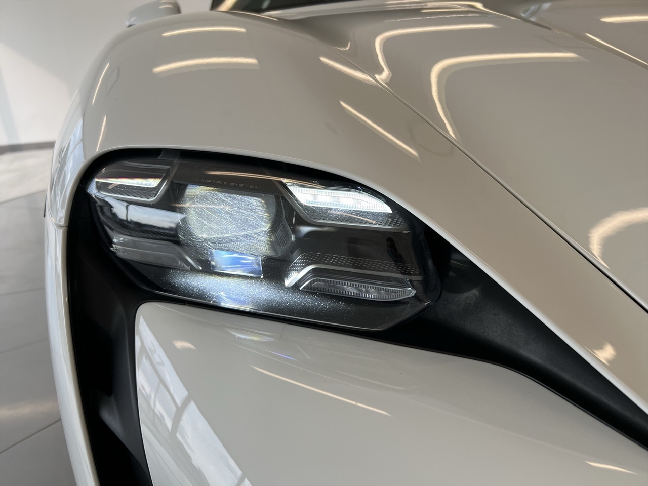 2021 Porsche Taycan 4S photo 41