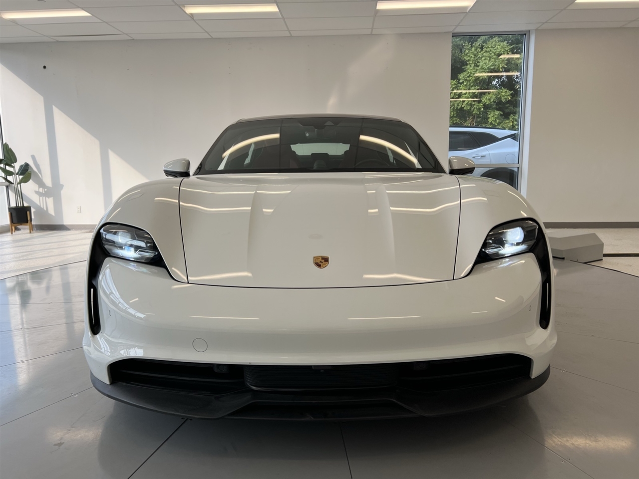 2021 Porsche Taycan 4S photo 46
