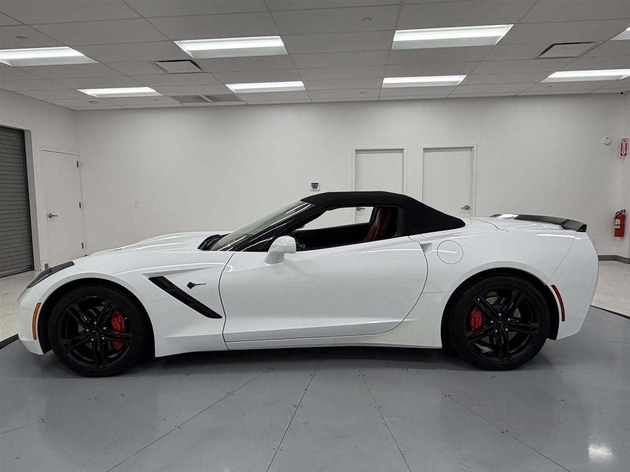 Chevrolet Corvette 2LT Convertible 2017 Chevrolet Corvette 2LT Convertible 2017