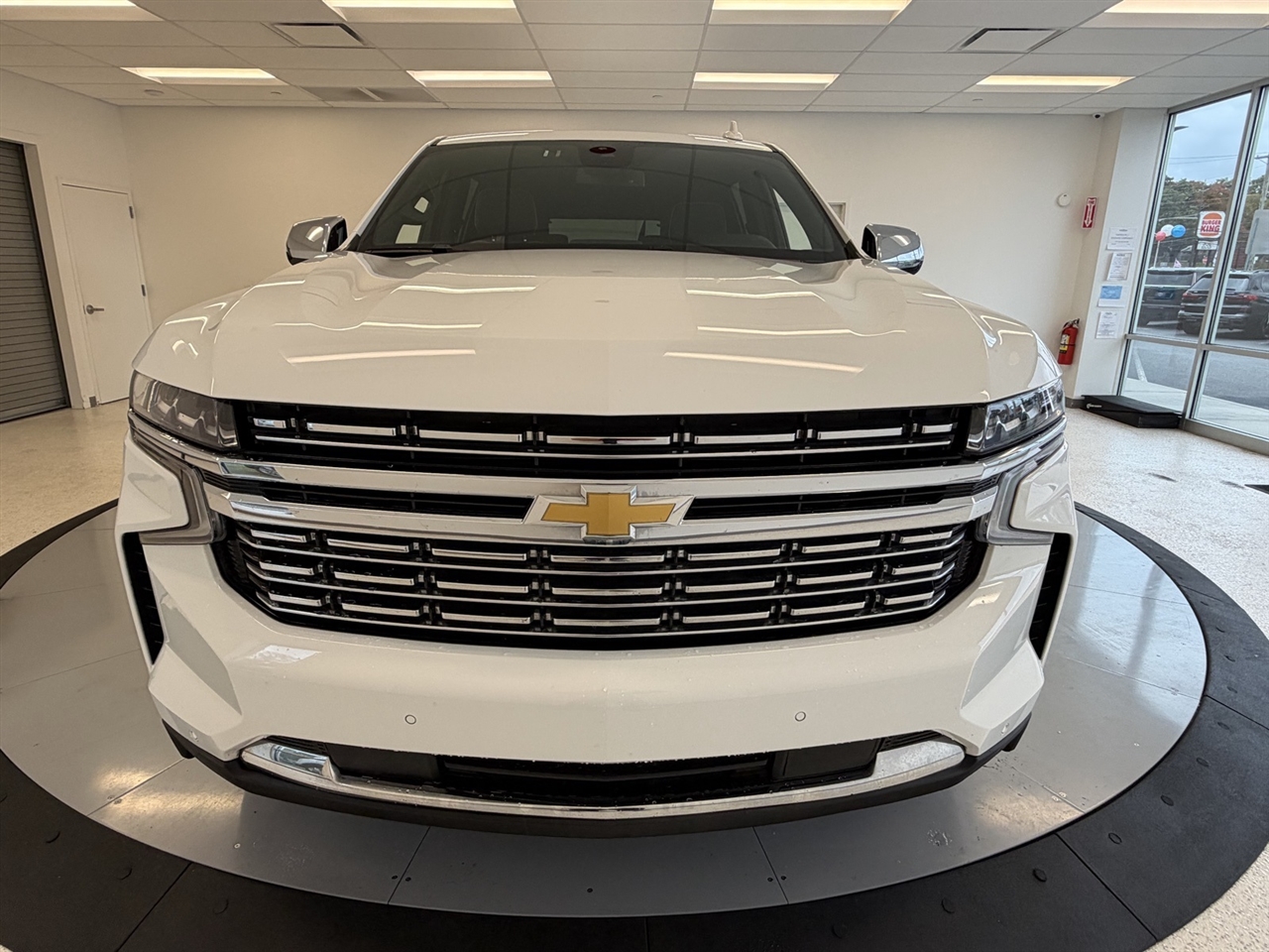 Chevrolet Suburban Premier 4WD 2023