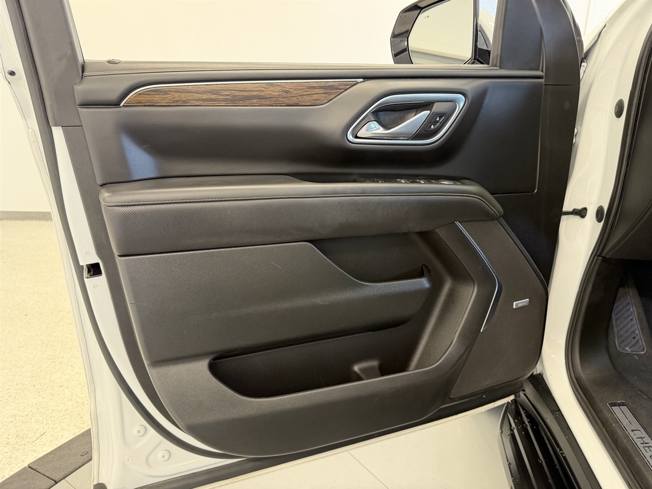 Chevrolet Suburban Premier 4WD 2023